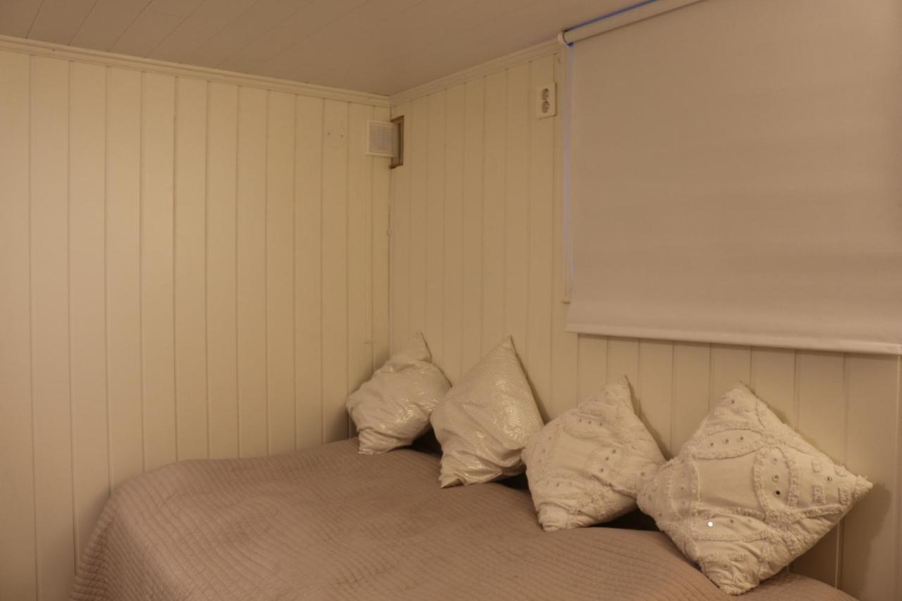 Nice Apartment With1 Bedroom Separate Living Room With A Sofa Bed And A Tiny Kitchen A Bathroom Located In Nordstrand Near By The Sea For 3 Guests With A Garden And Grill 5 Extra Guests With Extra Cost In The Cabin With Sea View Just Outside The Apar ออสโล ภายนอก รูปภาพ