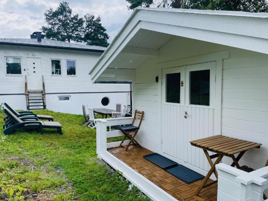 Nice Apartment With1 Bedroom Separate Living Room With A Sofa Bed And A Tiny Kitchen A Bathroom Located In Nordstrand Near By The Sea For 3 Guests With A Garden And Grill 5 Extra Guests With Extra Cost In The Cabin With Sea View Just Outside The Apar ออสโล ภายนอก รูปภาพ
